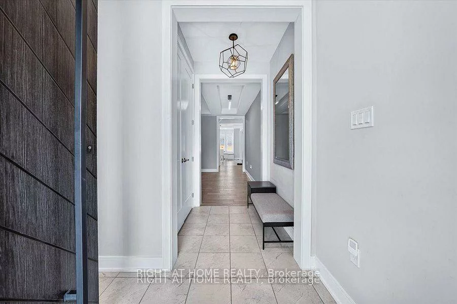 75, Watershed, Queensville, East Gwillimbury