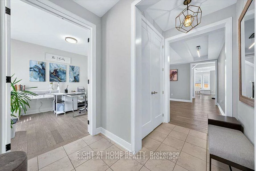 75, Watershed, Queensville, East Gwillimbury