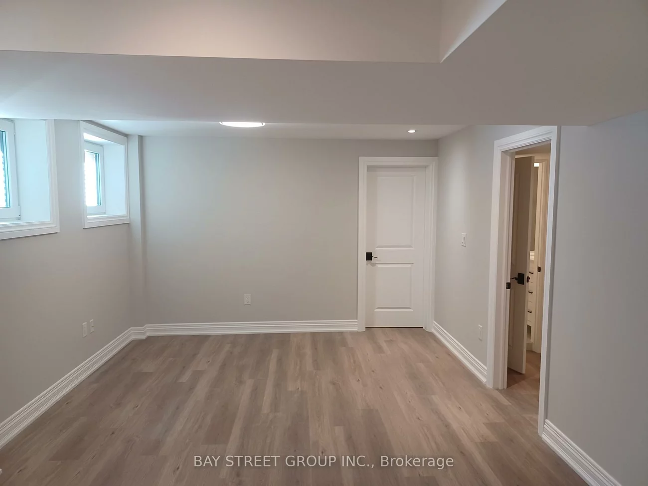 22, Deer Pass, Sharon, East Gwillimbury