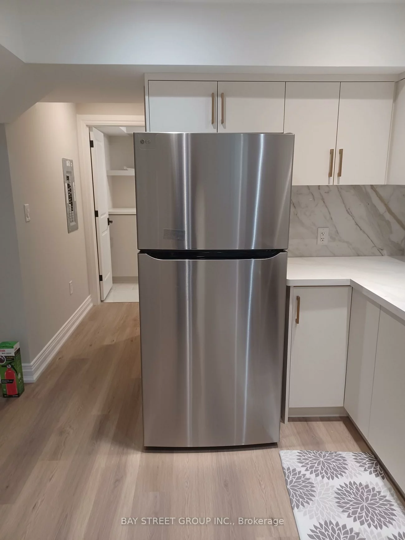 22, Deer Pass, Sharon, East Gwillimbury