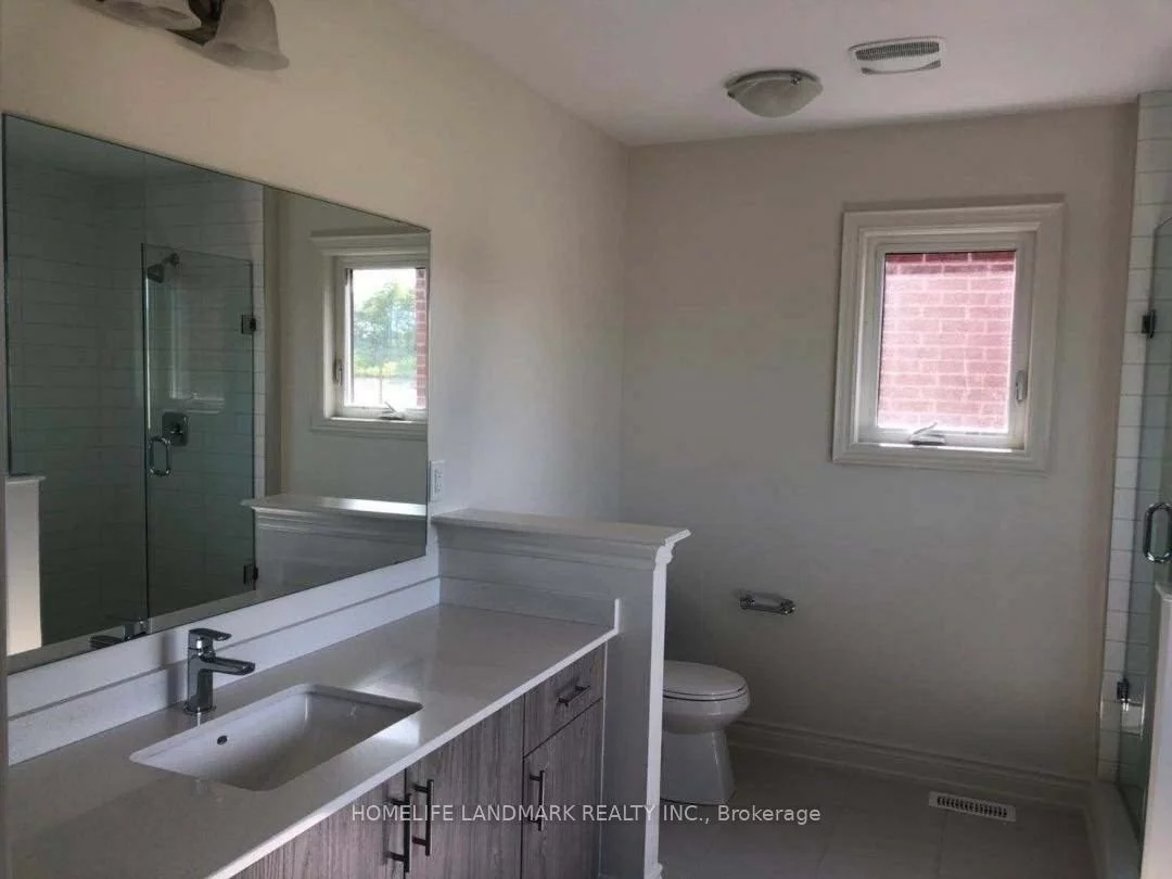 8, Yarrow, Holland Landing, East Gwillimbury