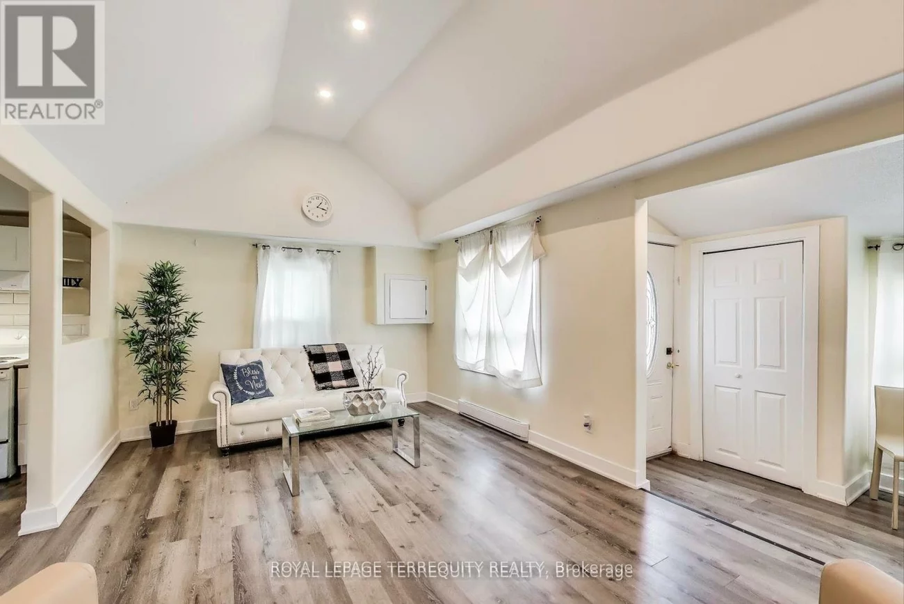 3251, Ravenshoe, Rural East Gwillimbury, East Gwillimbury