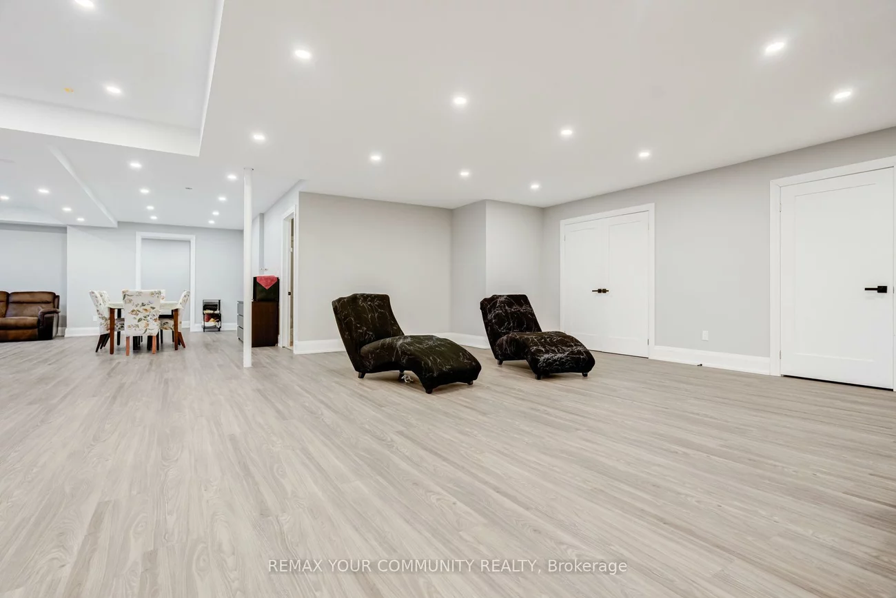 20111, Bathurst, Holland Landing, East Gwillimbury