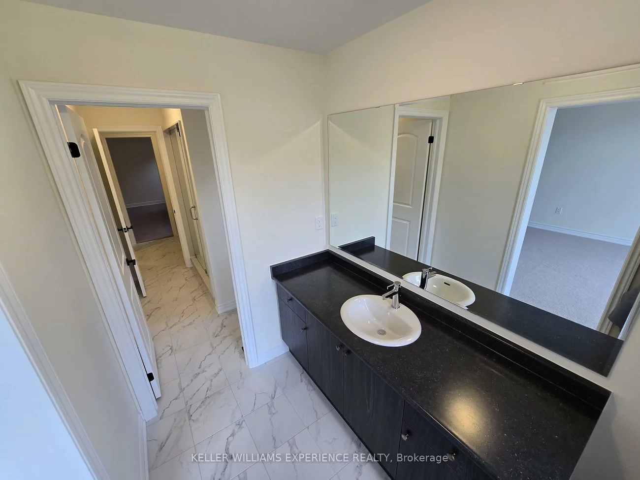 56, Lazarette, Holland Landing, East Gwillimbury
