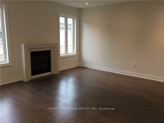 22, Clifford Fairbarn, Queensville, East Gwillimbury