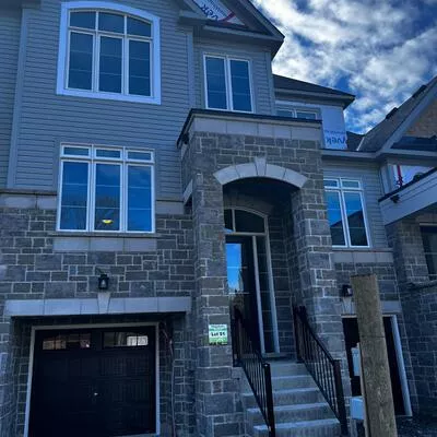 Att/Row/Townhouse, For Lease 25, Lyall Stokes, Mt Albert, East Gwillimbury
