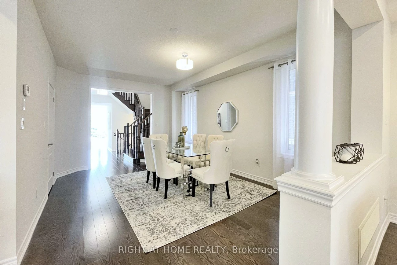 60, Falconridge, Sharon, East Gwillimbury