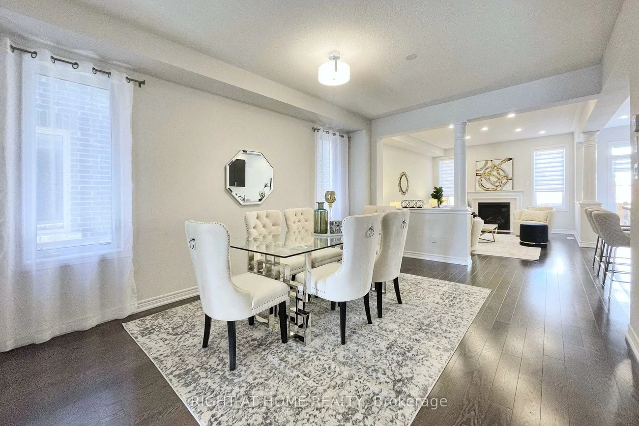 60, Falconridge, Sharon, East Gwillimbury