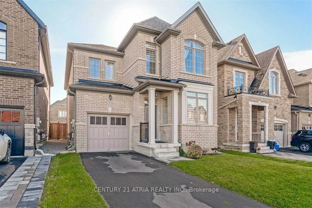 51, Temple, Sharon, East Gwillimbury