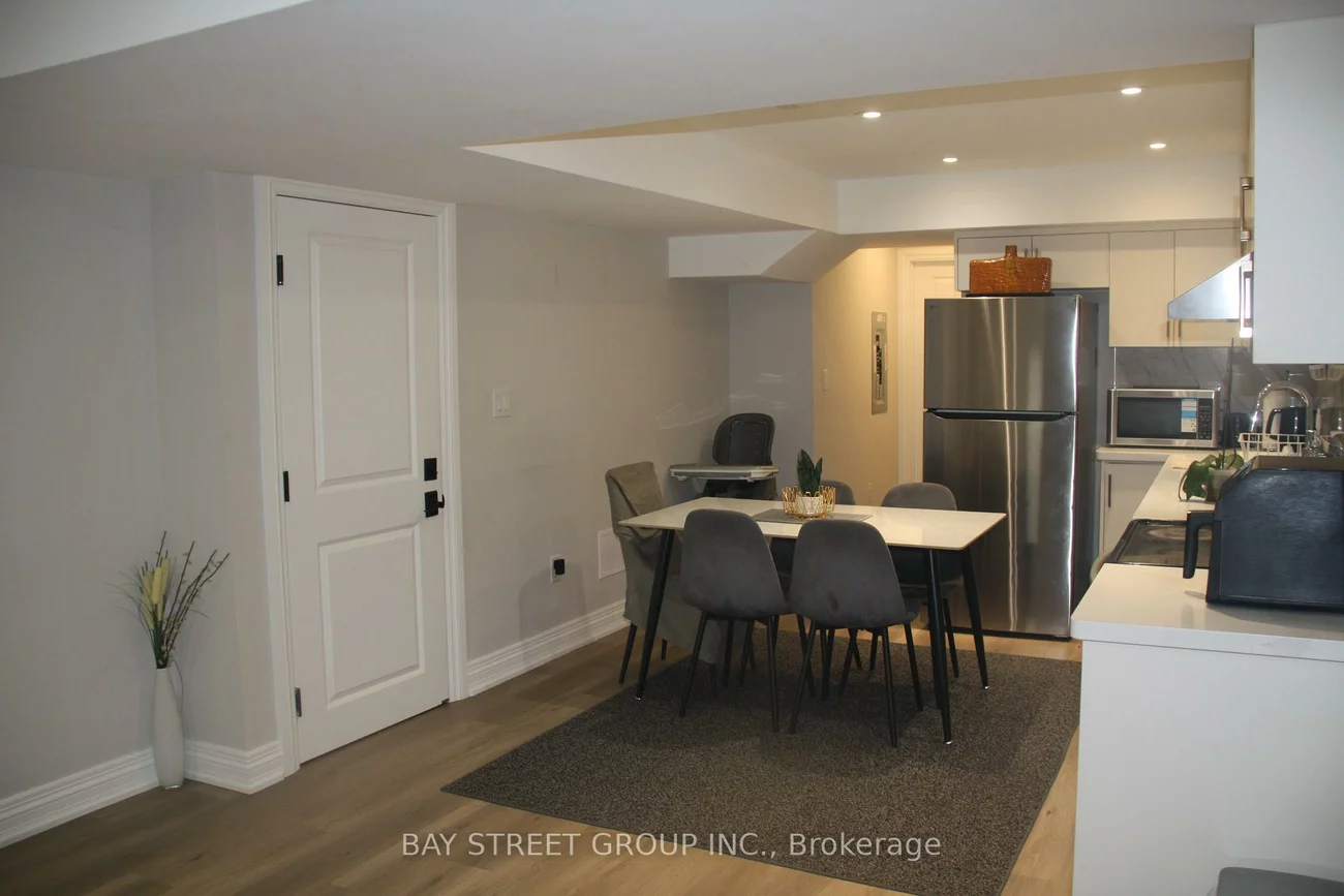 22, Deer Pass, Sharon, East Gwillimbury