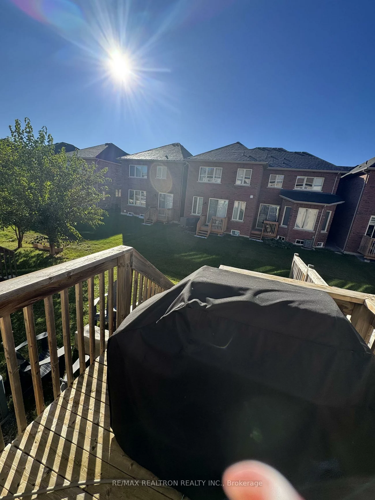 49, Mondial, Queensville, East Gwillimbury