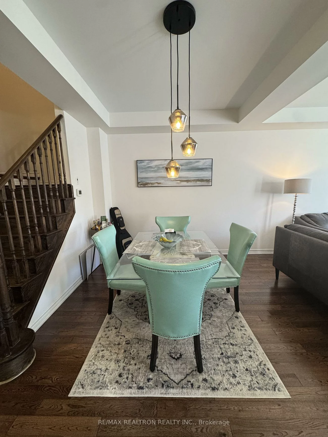 49, Mondial, Queensville, East Gwillimbury