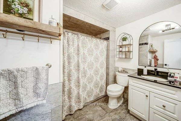 124, Tyson, Holland Landing, East Gwillimbury