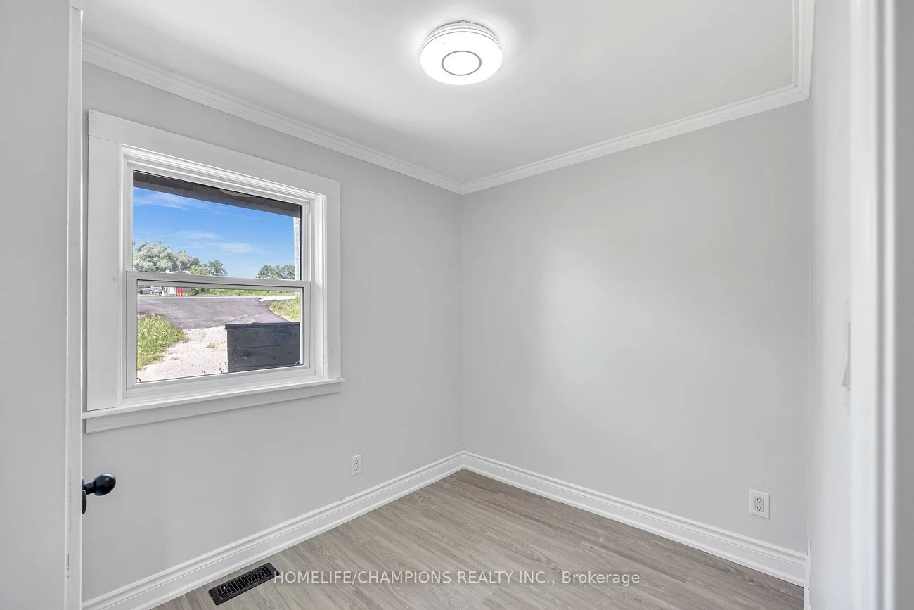 997, Mount Albert, Rural East Gwillimbury, East Gwillimbury