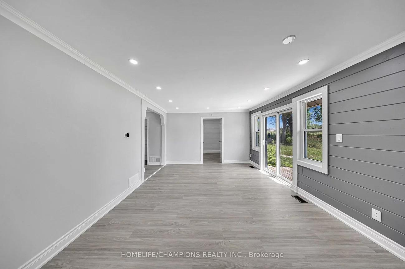 997, Mount Albert, Rural East Gwillimbury, East Gwillimbury