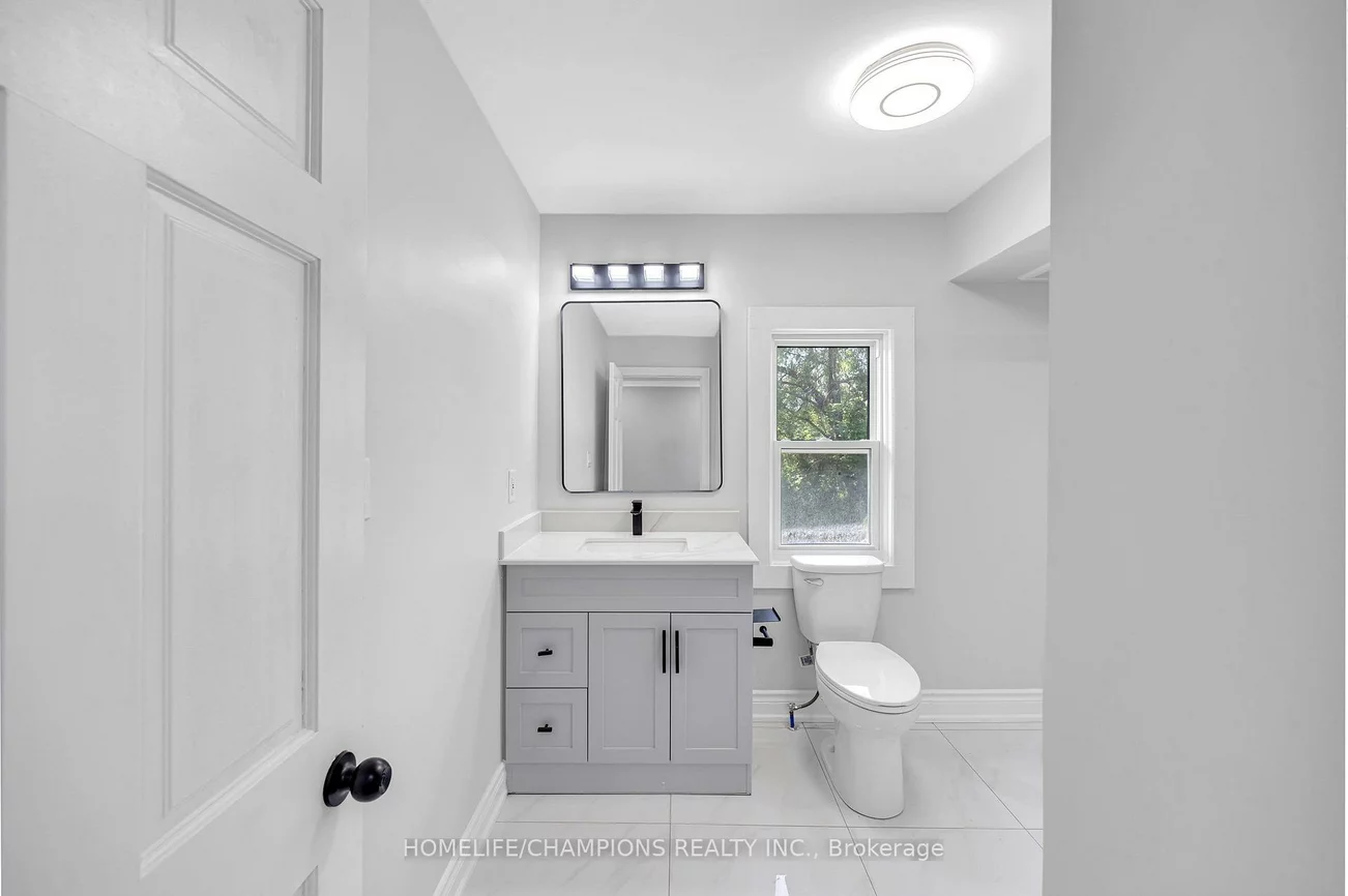 997, Mount Albert, Rural East Gwillimbury, East Gwillimbury
