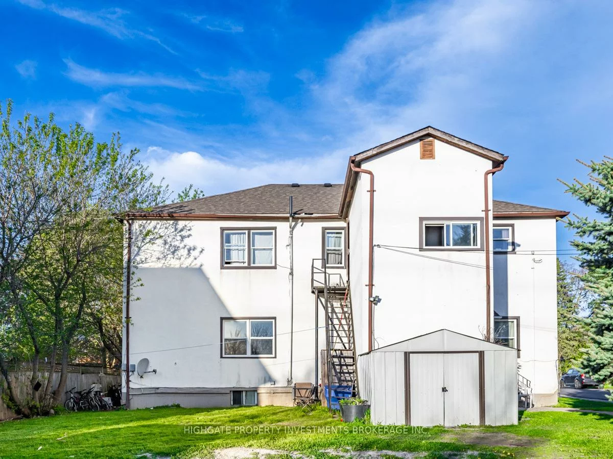 8, School, Holland Landing, East Gwillimbury