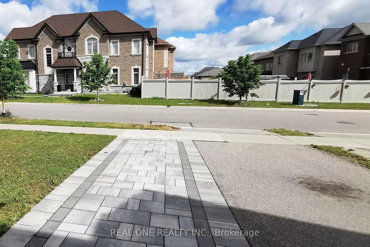 51, Kavanagh, Sharon, East Gwillimbury