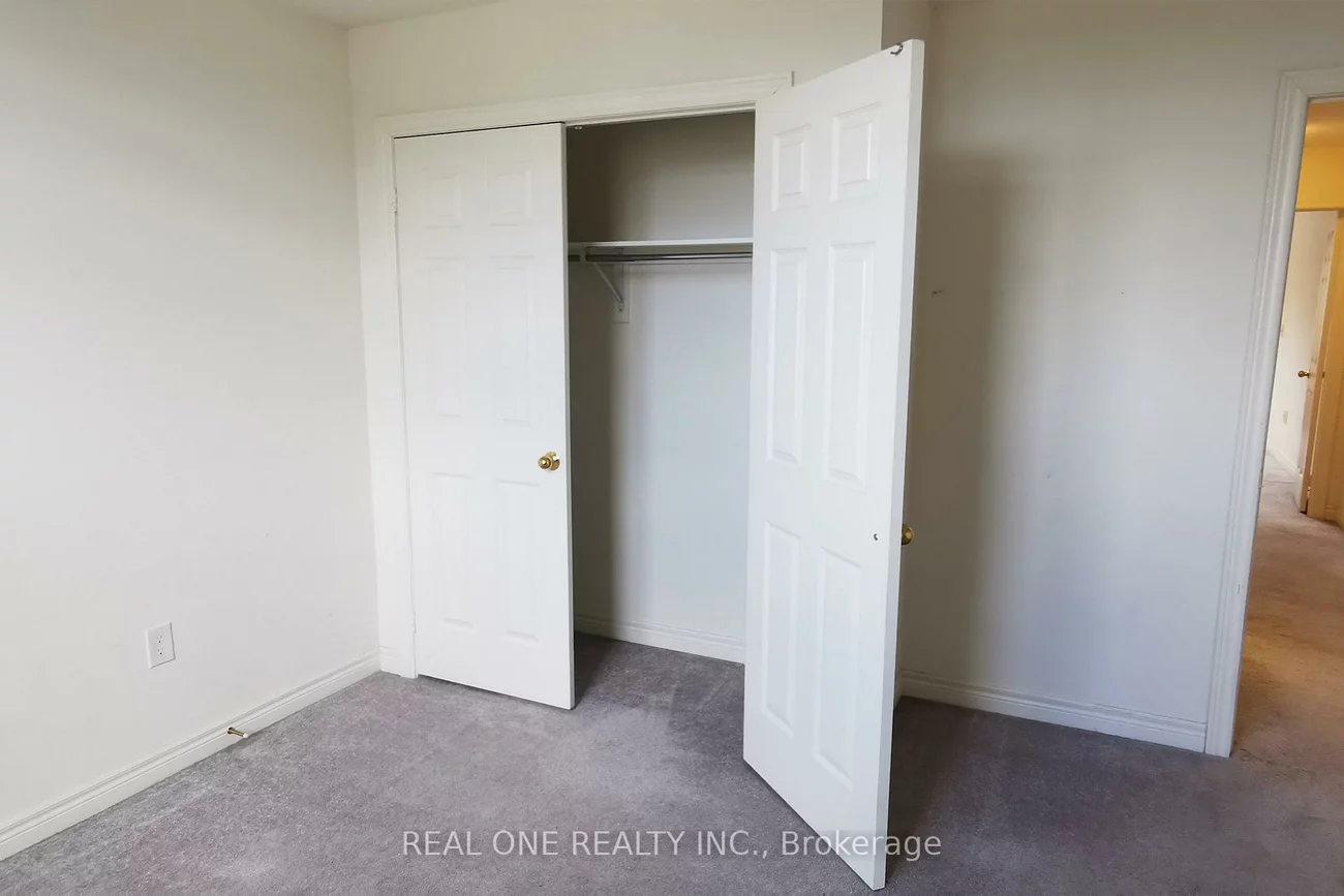 51, Kavanagh, Sharon, East Gwillimbury