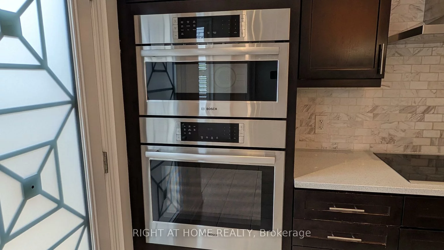 29, Mondial, Queensville, East Gwillimbury