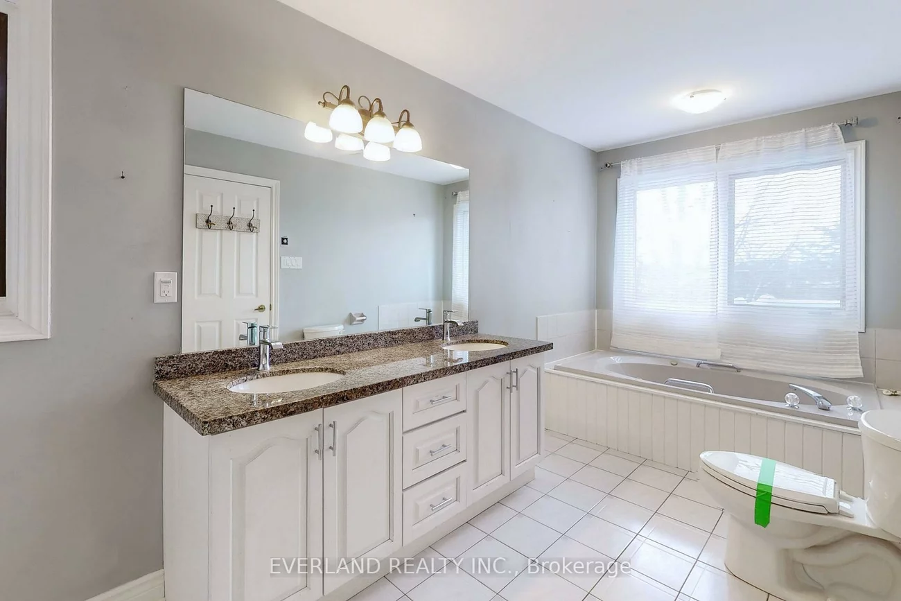 173, Thompson, Holland Landing, East Gwillimbury