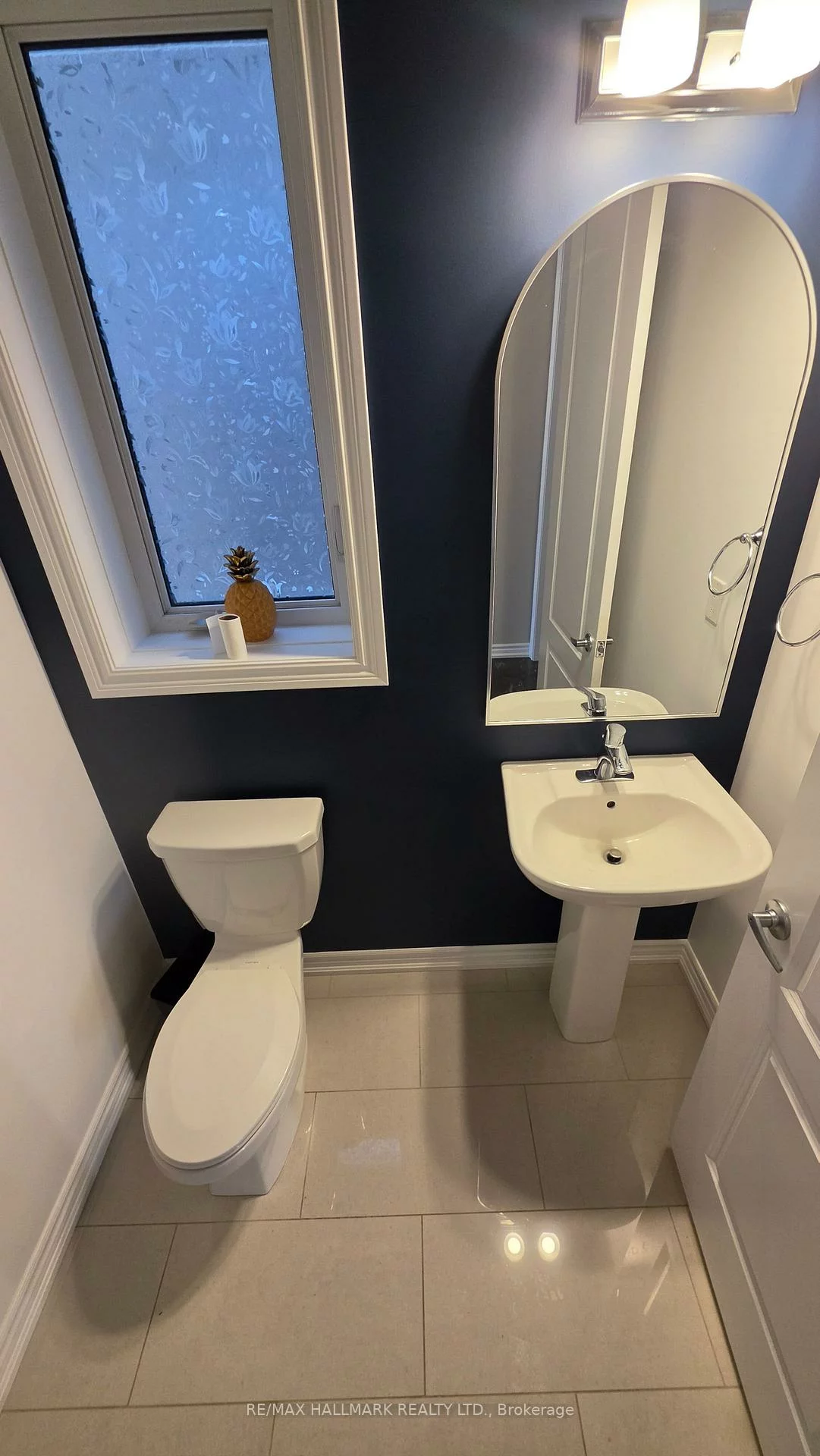 109, Chessington, Queensville, East Gwillimbury