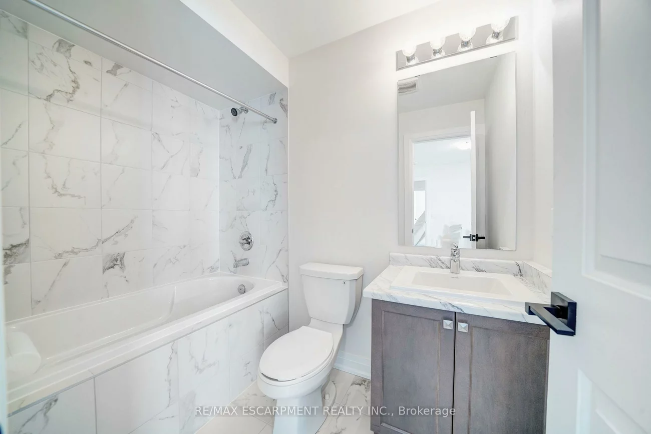 86, Watershed, Queensville, East Gwillimbury