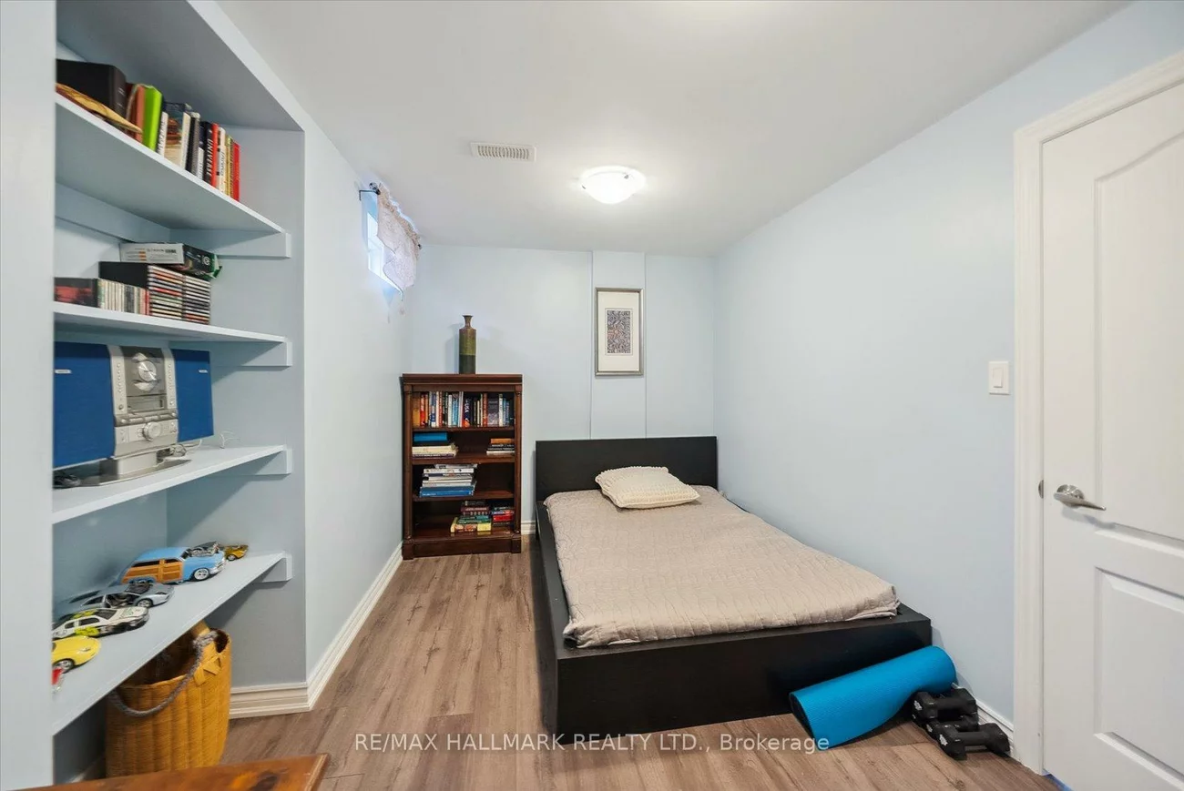 12, Deer Pass, Sharon, East Gwillimbury