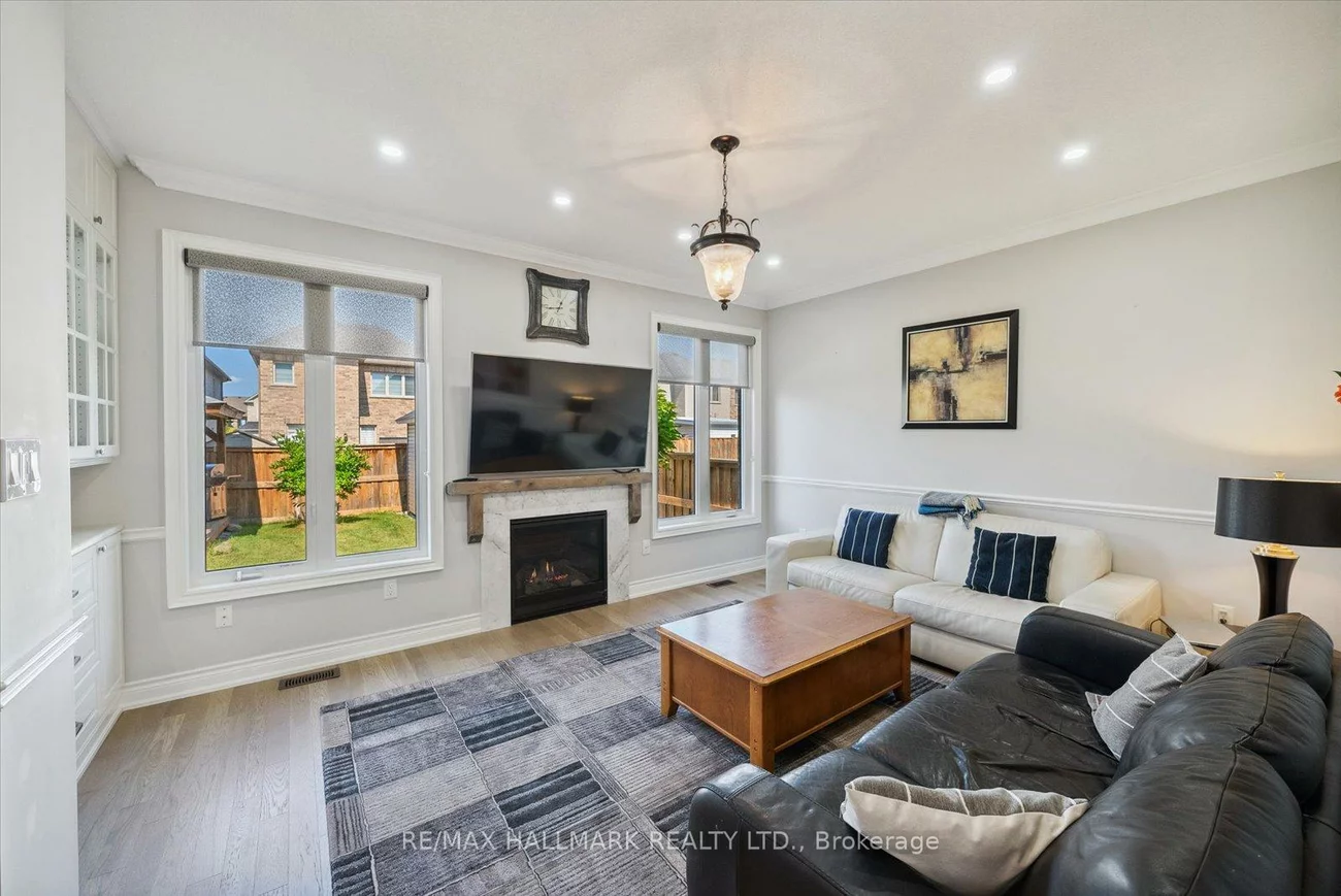 12, Deer Pass, Sharon, East Gwillimbury