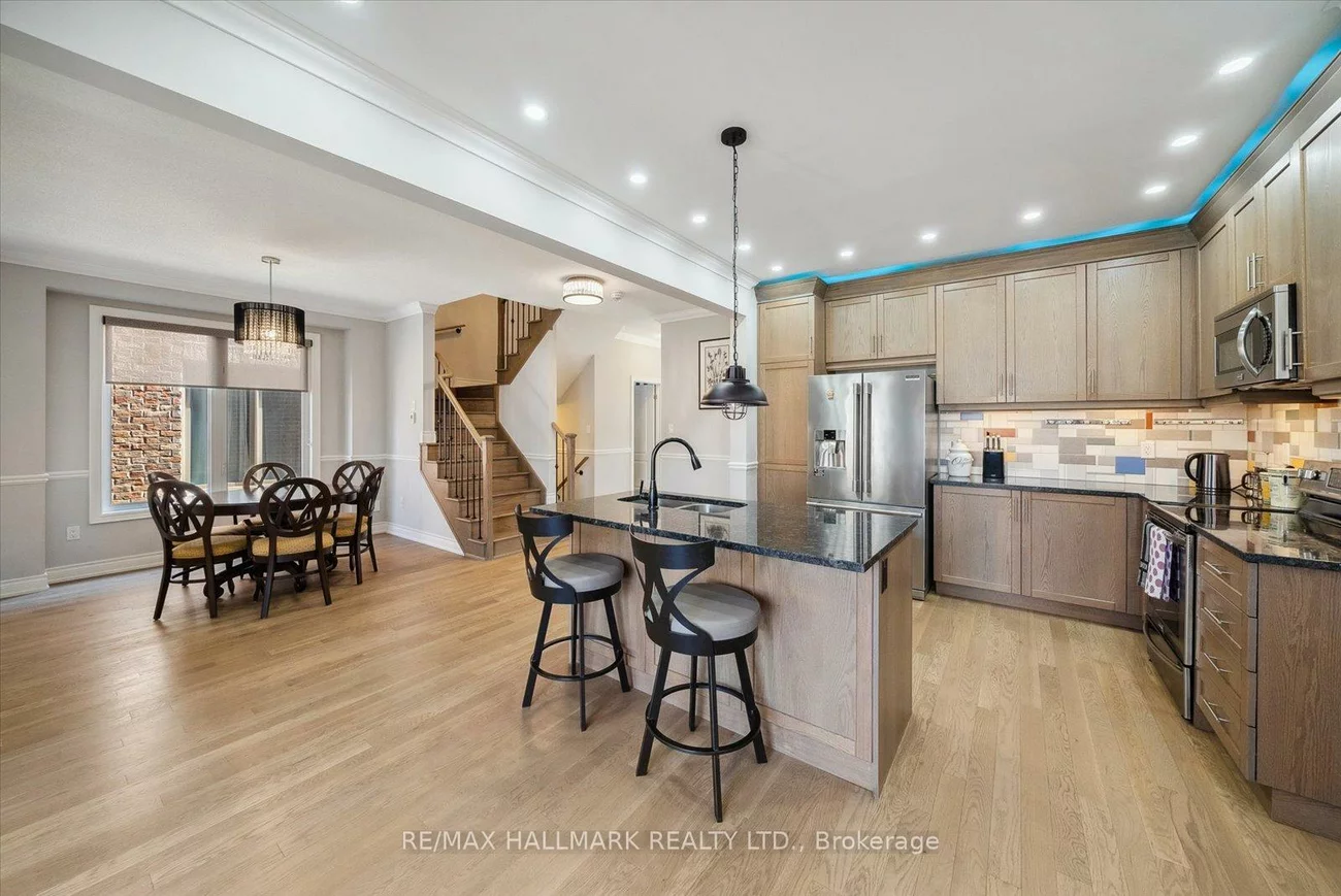 12, Deer Pass, Sharon, East Gwillimbury