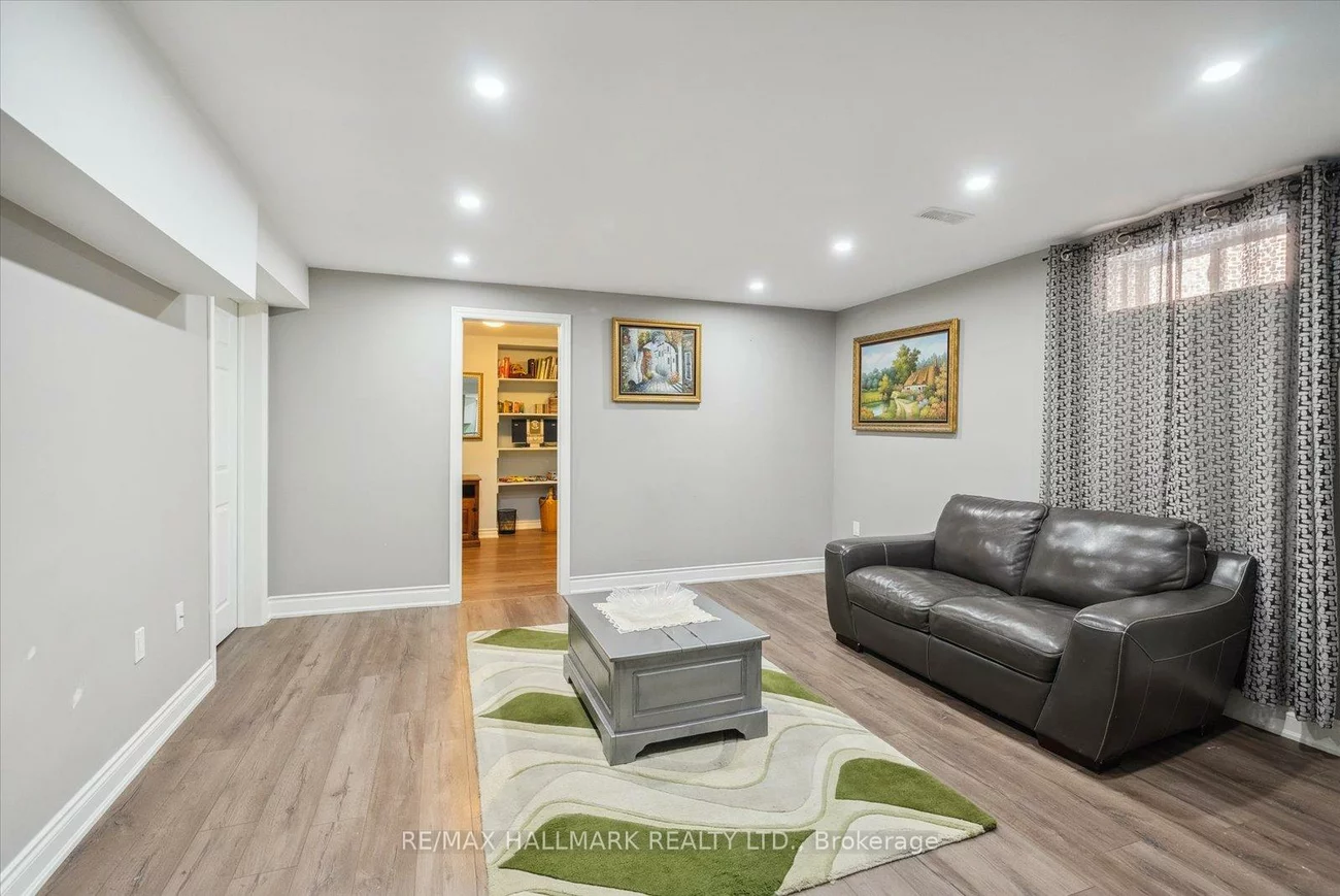 12, Deer Pass, Sharon, East Gwillimbury