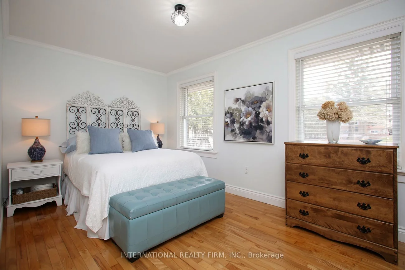 6, Charles, Sharon, East Gwillimbury