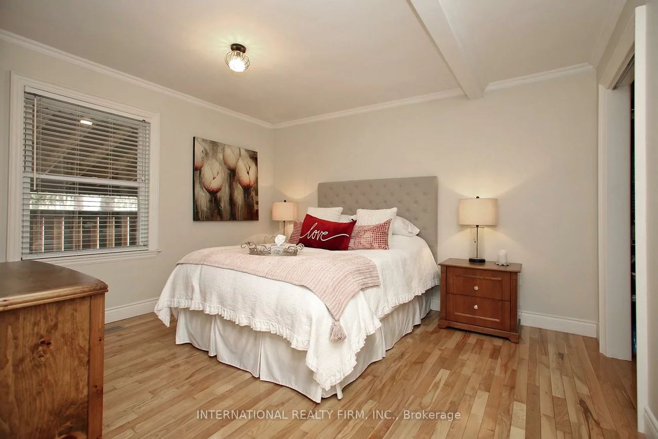 6, Charles, Sharon, East Gwillimbury