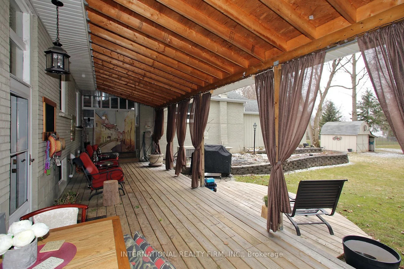 6, Charles, Sharon, East Gwillimbury