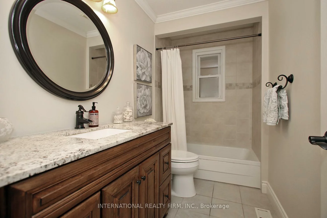 6, Charles, Sharon, East Gwillimbury