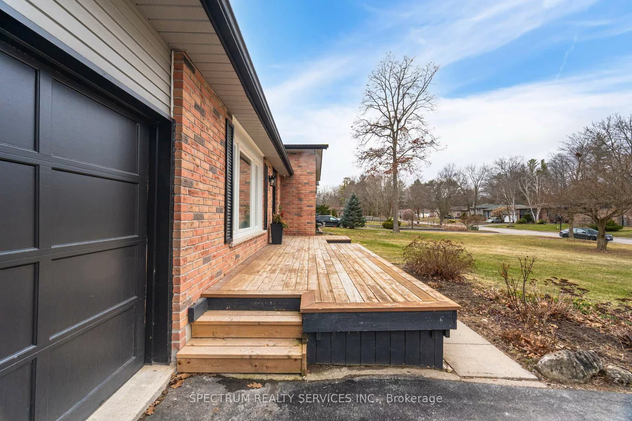 52, French, Holland Landing, East Gwillimbury
