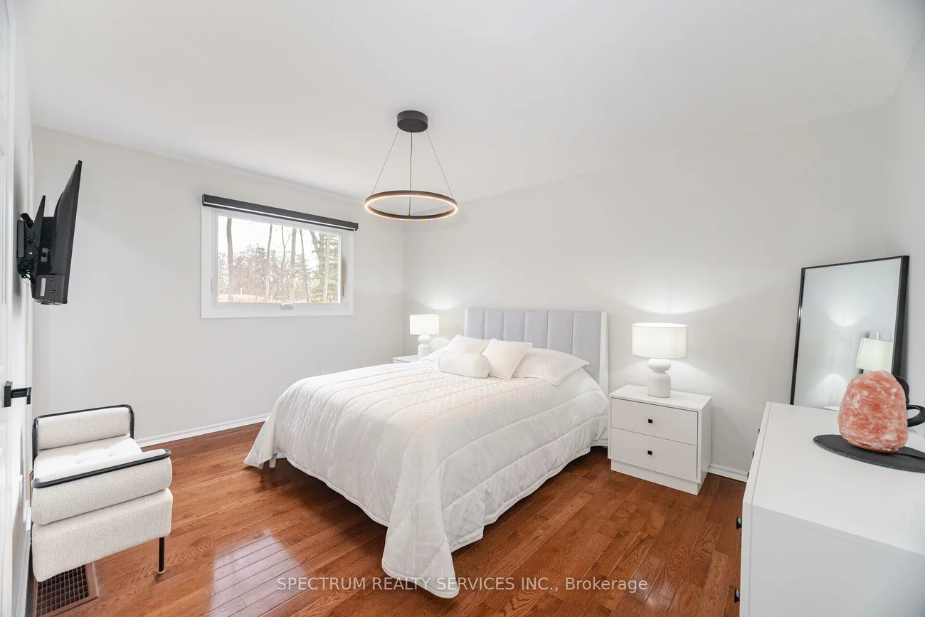 52, French, Holland Landing, East Gwillimbury