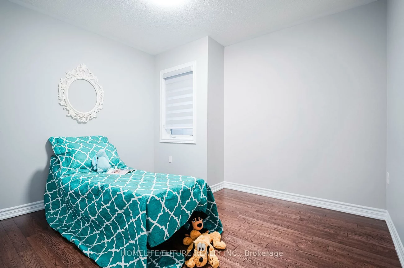 53, Mondial, Rural East Gwillimbury, East Gwillimbury