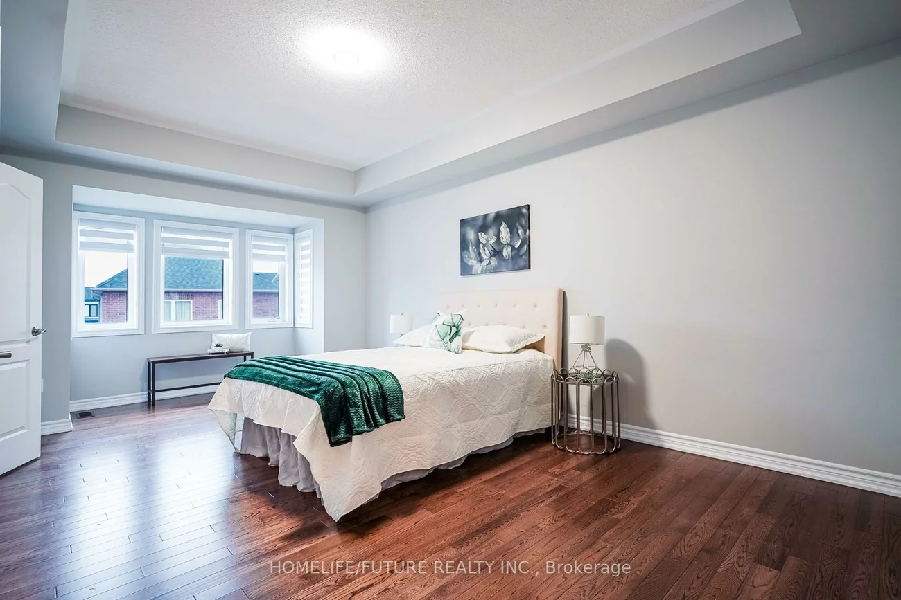 53, Mondial, Rural East Gwillimbury, East Gwillimbury