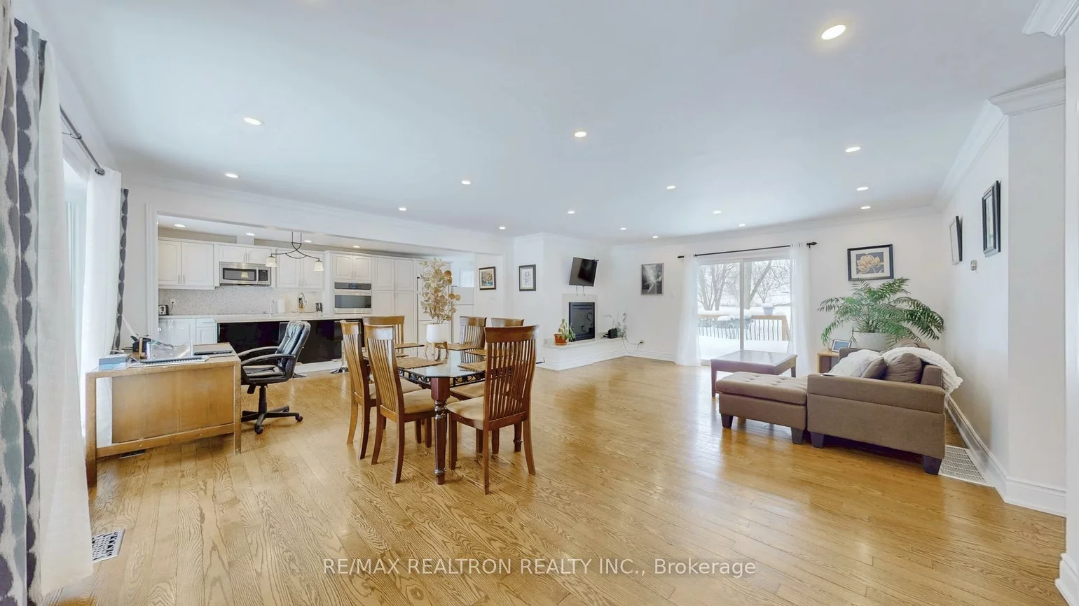 22305, Kennedy, Rural East Gwillimbury, East Gwillimbury