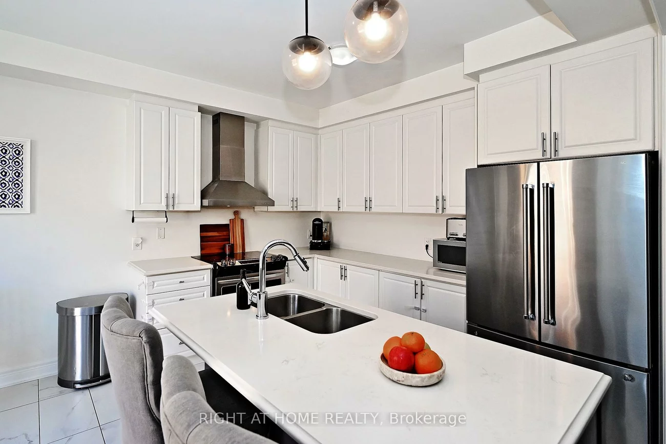 54, Blazing Star, Queensville, East Gwillimbury