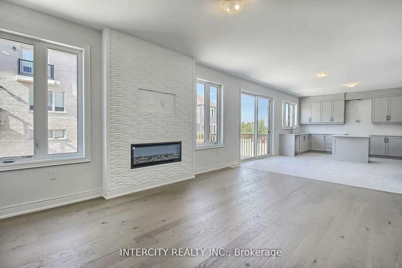 331, Seaview, Queensville, East Gwillimbury
