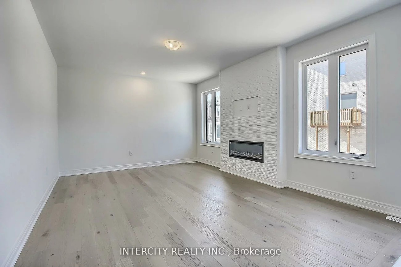 331, Seaview, Queensville, East Gwillimbury