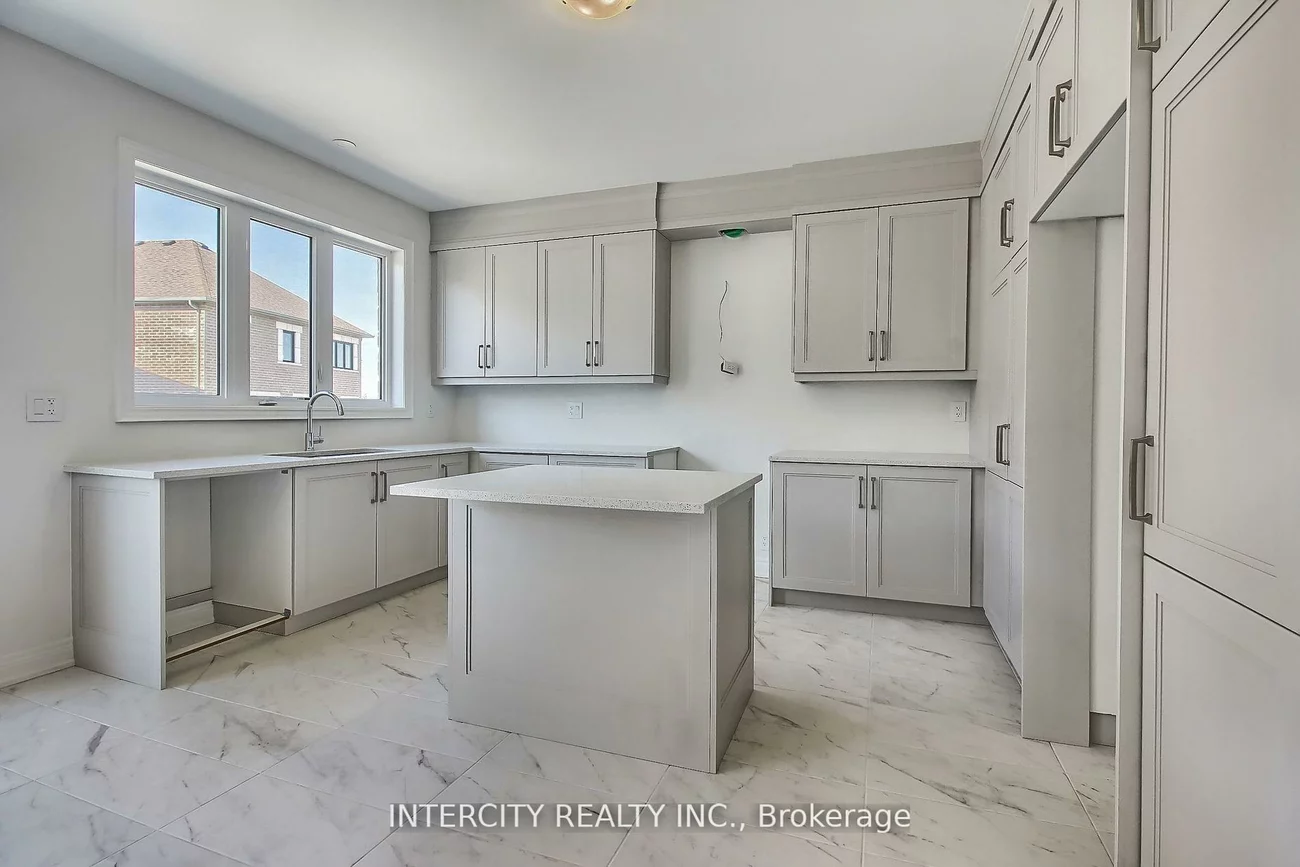 331, Seaview, Queensville, East Gwillimbury