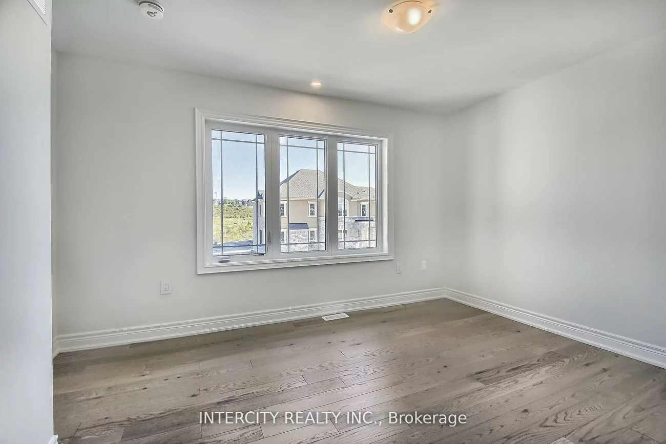 331, Seaview, Queensville, East Gwillimbury