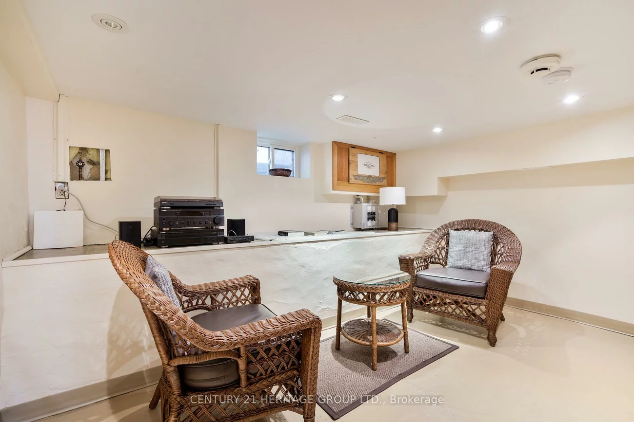 20314, Leslie, Queensville, East Gwillimbury