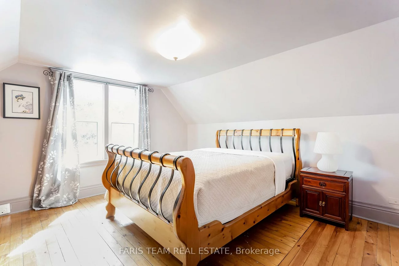 20370, Leslie, Queensville, East Gwillimbury