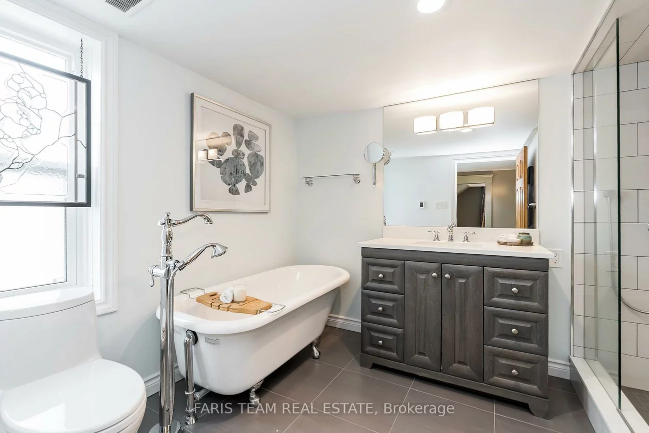 20370, Leslie, Queensville, East Gwillimbury