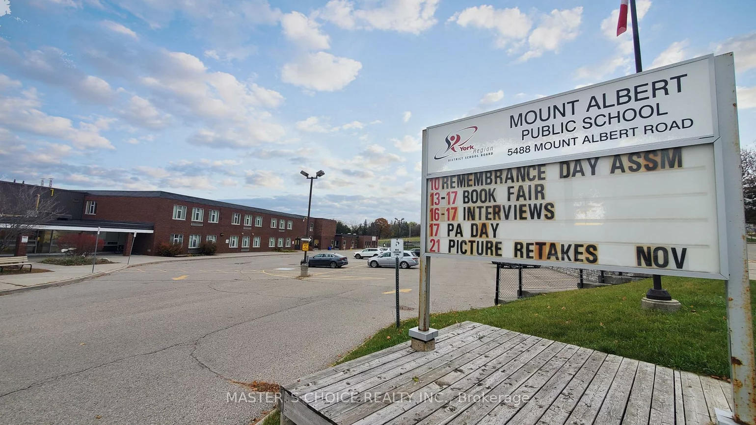 92, Lyall Stokes, Mt Albert, East Gwillimbury