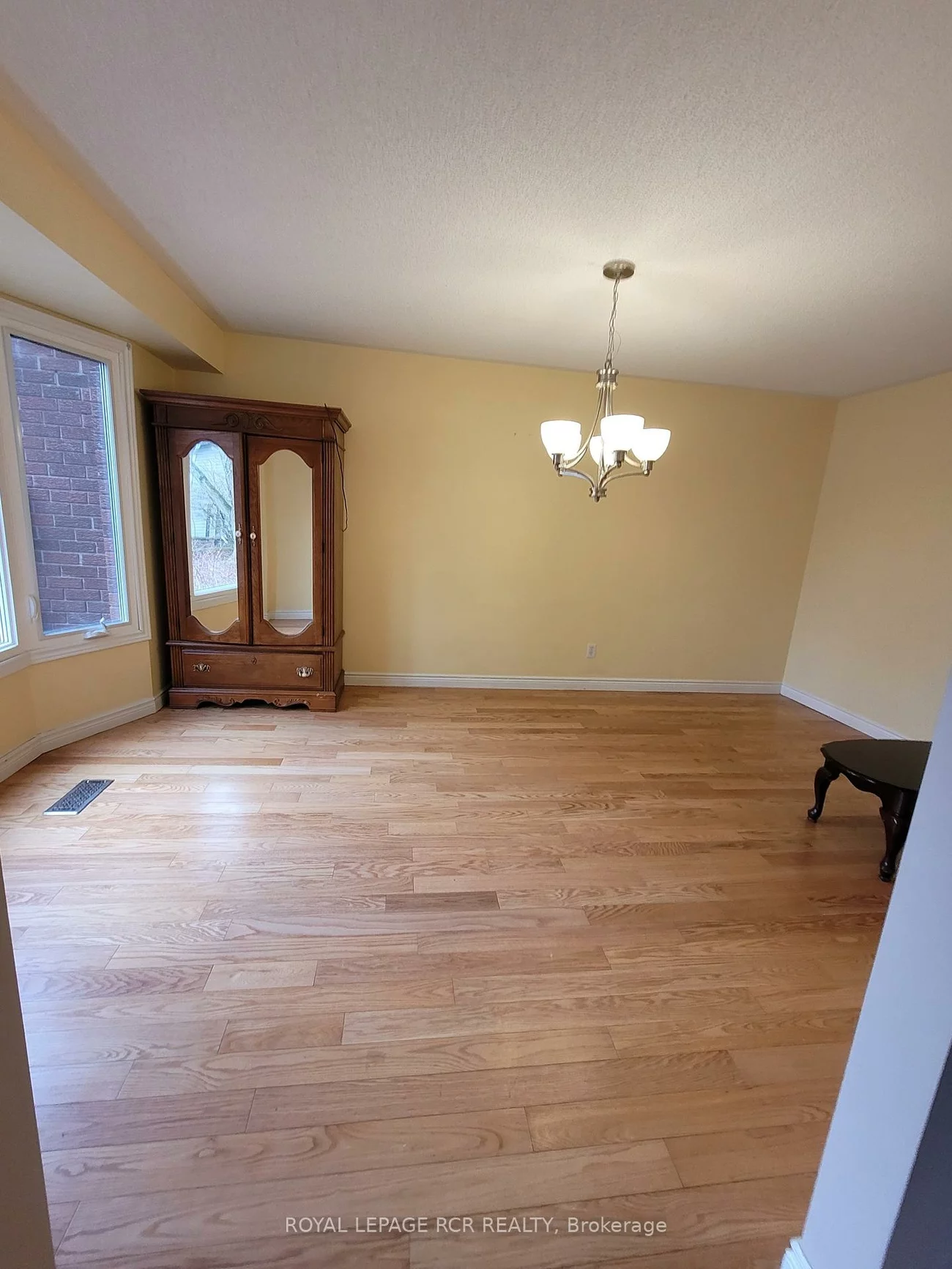10, Lepard, Holland Landing, East Gwillimbury